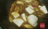 刀鱼炖豆腐怎么做好吃，刀鱼炖豆腐的家常做法